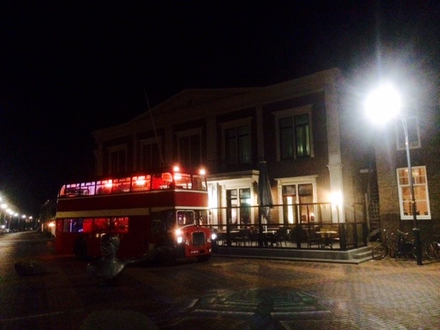 Onze dubbeldekker bus in Zaltbommel